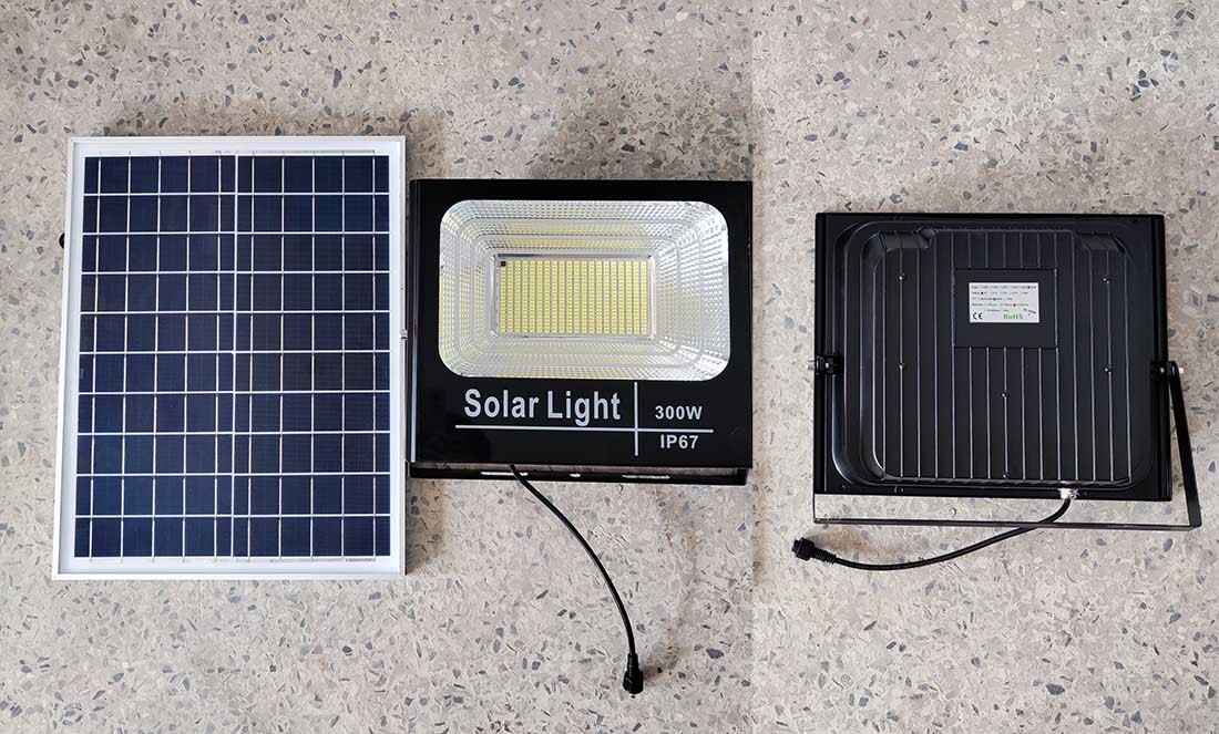 Led Flood Light 300 Watt Characteristics
