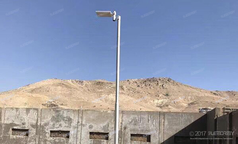 La lampe solaire personnalisée tout-en-un est parfaitement appliquée en Arabie saoudite