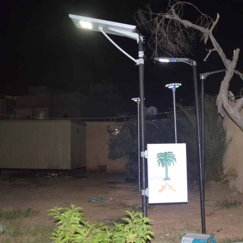 Solar advertising lighting