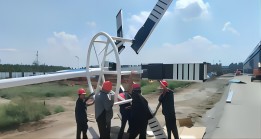 Projet d'éclairage extérieur intégré à la lampe routière, éclairage public solaire à LED tout-en-un