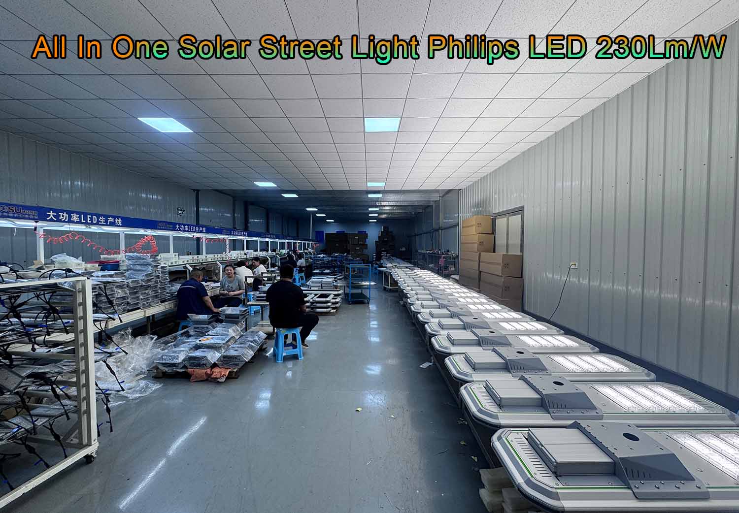 Lampadaire solaire tout-en-un Philips LED 230 lm/W, batterie LiFePO4, autonomie de 3 à 5 jours en cas de pluie, pour un projet de voirie municipale en Israël