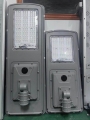 IP65 imperméable High Lumen 300W-600W Aluminium LED intégré LED de rue solaire pour la route extérieure tout dans une lumière solaire