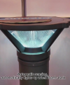 Borne lumineuse solaire automatique en aluminium pour jardin, capteur de lumière, batterie au lithium intégrée, corps en cristal de verre