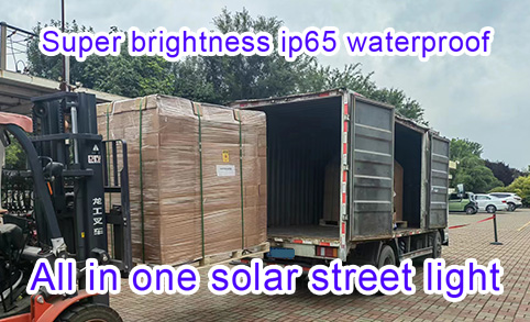 300PCS 100W All in One Led Solar Street Light Cheap Price Self Cleaning expédiés aux clients du Bangladesh